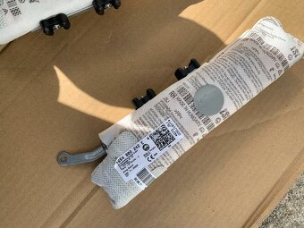 sedackovy airbag skoda octavia iv 4 levy pravy - 3