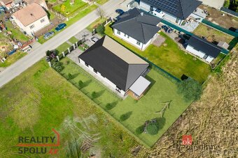 Prodej, pozemky/bydlení, 732 m2, Hrobice, Pardubice [ID 7080 - 3