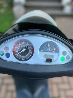 Piaggio Derbi Boulevard 125 - 3