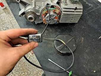 Prodám motor na Babettu 210 - 3