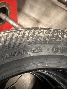 Continental WinterContact 235/50 R19 103 V - 3