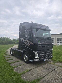 Volvo FH 500 25 Years Edition - 3