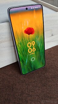 Poco F7 Pro 12/256 GB.Modrý faktura. - 3