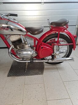 Jawa 250 Pérák - 3