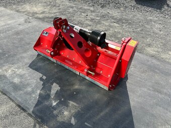Kladívkový mulčovač za malotraktor BEL - 3
