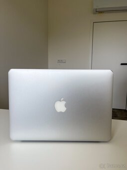 MacBook Air 13,3" (A1466) – 256 GB, CZ klávesnice - 3