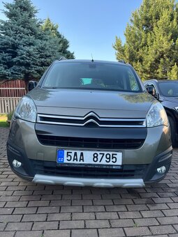 Citroen Berlingo 1,6 r.v. 11/2015, 1 majitel - 3