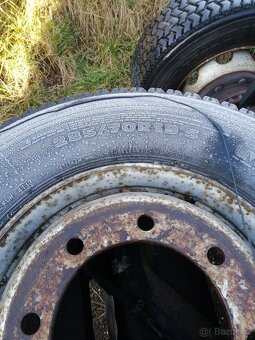 Pneu 285/70R19,5 - 3