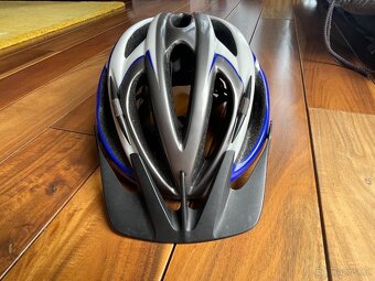 Cyklo přilba Giro - 3