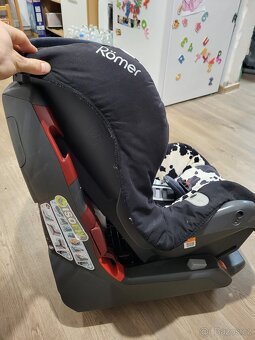 Britax Römer Safefix Plus 2011 Cowmooflage - 3