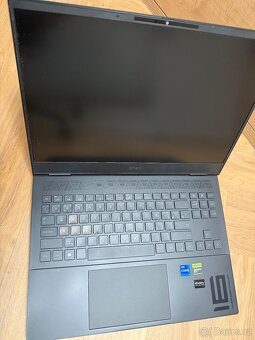 OMEN Transcend 16-u0901nc Shadow Black Celokovový - 3