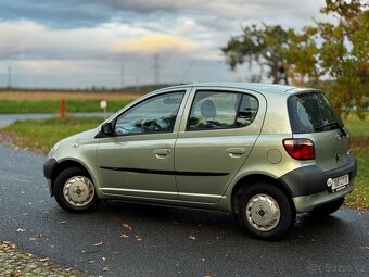 Toyota Yaris - 3