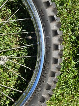 Kola Yamaha WR 125 R - 3