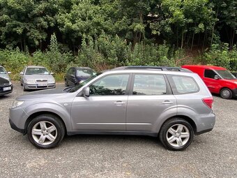 Subaru Forester 2.0i 110kW 4x4 automat klima tempomat 164tkm - 3