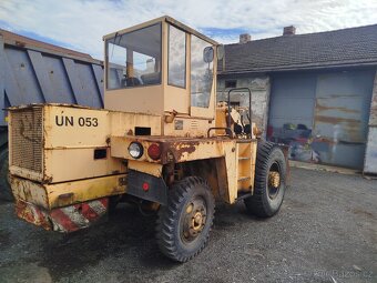 nakladač HON UN 053 - 3