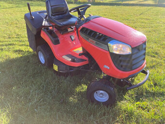 Zahradní traktor Sabo 92 HB ( John Deere X 165R) - 3