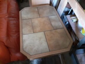 Konferenční stolek - 3