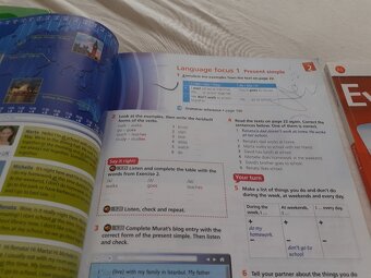 Eyes open 1 student´s book + workbook - 3