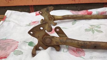 Koupím tento stojan na Esku 98 - 3