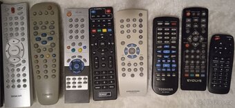 DÁLKOVÉ OVLADAČE - sada 3 - 3