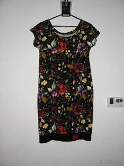 3x ORIGINÁLNÍ ŠATY v. 38/40 - 3