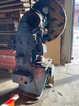 Výstředníkoví liss LEP 125 - 3