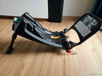 Autosedačka(vajíčko) Romer s isofix základnou - 3