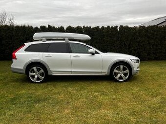 V90CC D5 Polestar Ocean Race - 3