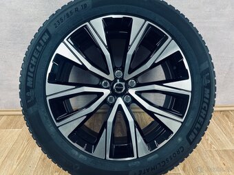 TOP zimní kola R19 Volvo XC60 originál - 3