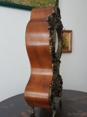 Hodiny prodej - 3
