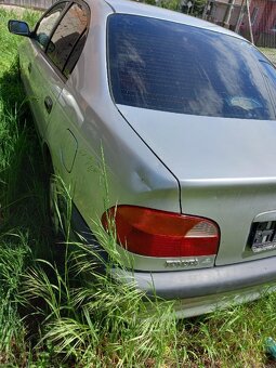 TOYOTA COROLA BENZÍN - 3