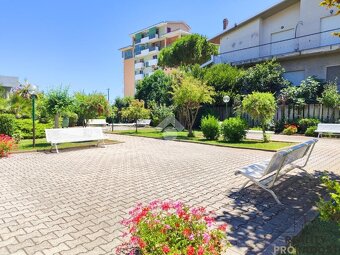 Prodej bytu 2+kk 50 m² Silvi, Itálie - 3