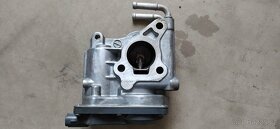 EGR ventil Toyota RAV4 - 3