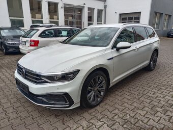 VW Passat B8 Variant GTE 1.4TSI 150kW DSG R-Line kam360° DCC - 3