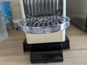 Predám kávovar nesspresso Citix - 3