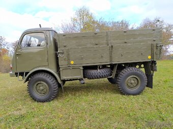 Tatra 805 - 3