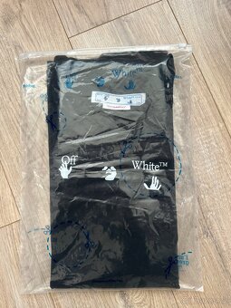 Triko Off White - 3