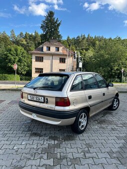 Opel Astra F 1.6 55kw - 3