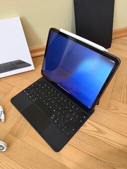 iPad Pro 11″ 2020 + Magic Keyboard + Apple Folio + Pencil 2 - 3