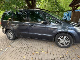 Ford galaxy 2.0tdci Ghia 7.míst - 3