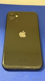 iPhone 11 64GB Black, krásný stav - 3