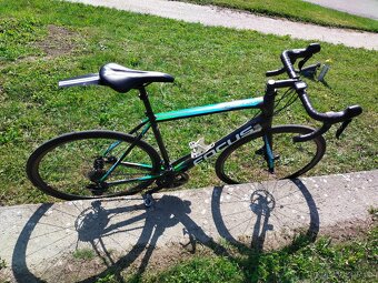 Prodám gravel kolo zn.Focus Paralane vel.L - 3