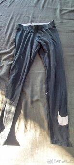 Dívka, slečna- kalhoty 36, XS, S - Nike - 3