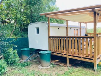 Maringotka s terasou - 3