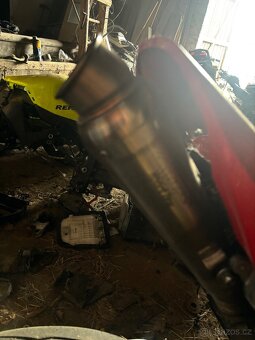 Ladeny vyfuk Mivv pod sedlo na Honda CBR 600RR 1000RR atd. - 3