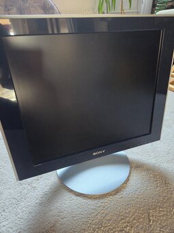 prodam Monitor Sony - 3