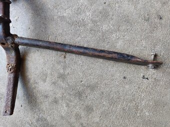 Kříž Jawa Pionýr - 3