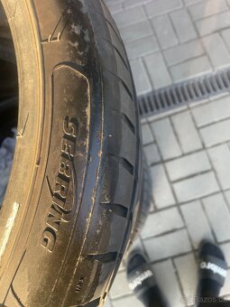 Letní pneu 235/40/19 - 3