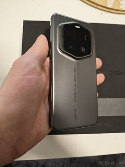 Honor Magic 7 RSR PORSCHE DESIGN - 3