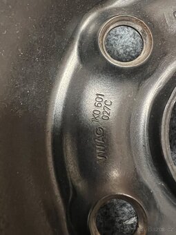 Originální disky VAG Skoda 6Jx15H2 1K0 601 027 C. - 3